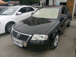 冠匯舊機動車經紀 專業代辦新車上戶，省時省心更便捷